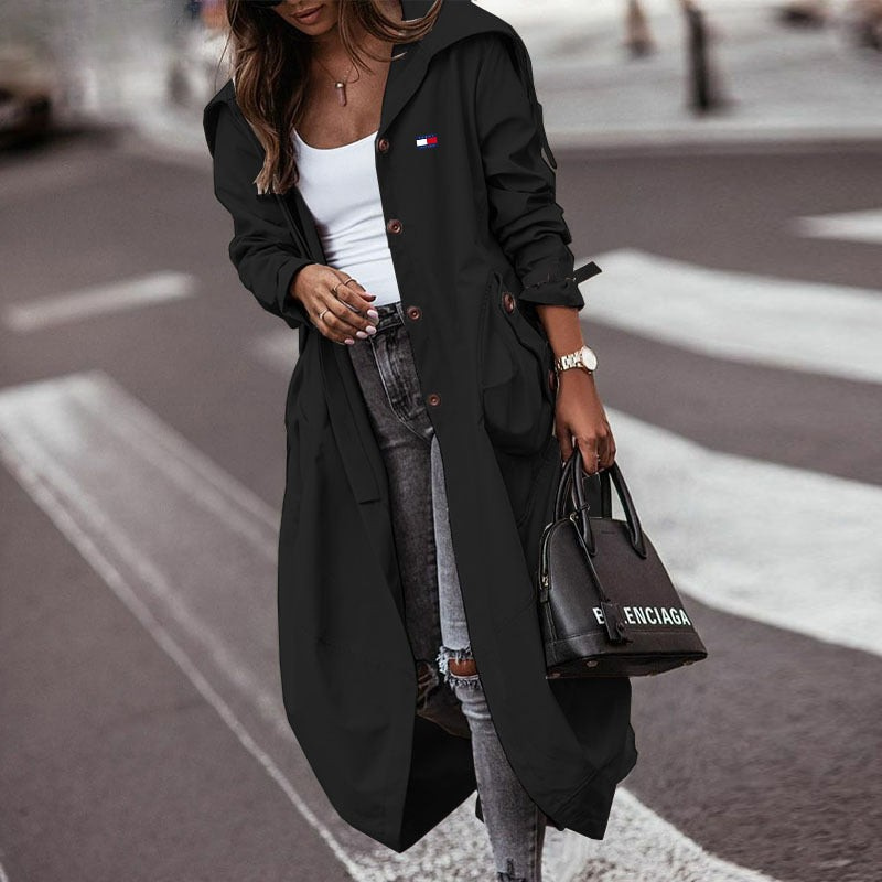 Lange Damesjas met Capuchon